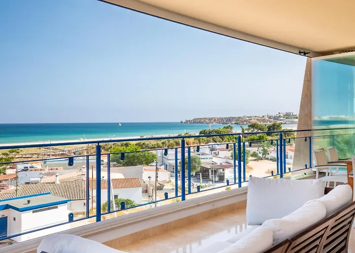 426 Casa Onda Mirabaia Lagos